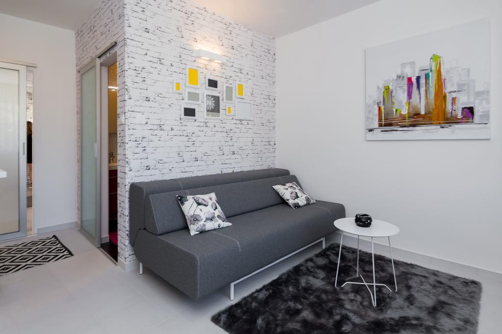 Old City Luxury Apartment Iris Split Exterior photo